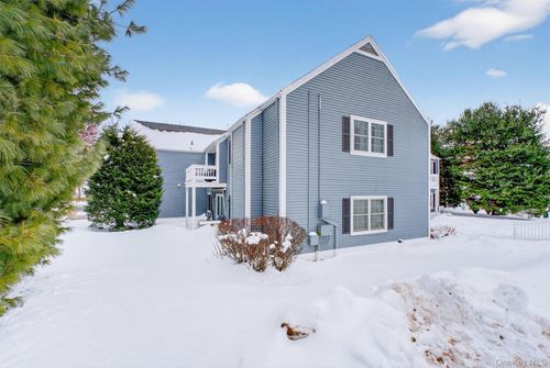 unit-e-700 Commons Way, Fishkill, NY, 12524-1767 | Card Image