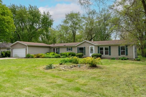 26080 County Road 4, Elkhart, IN, 46514-5909 | Card Image