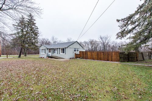 10219 Wilmot Rd, PLEASANT PRAIRIE, WI, 53158-2101 | Card Image