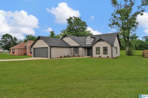 1751 Bradford Ln, BESSEMER, AL, 35022-8312 | Card Image