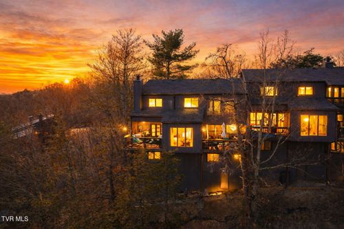 326-326 Hickory Blf, Johnson City, TN, 37601-1328 | Card Image