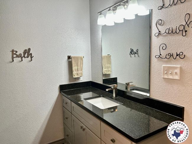 19913 Fm 125 S, House other with 3 bedrooms, 2 bathrooms and null parking in Bivins TX | Image 19