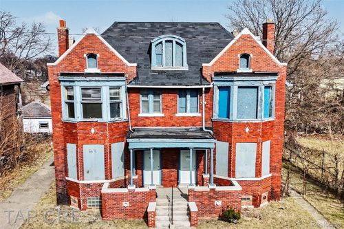 1092 E Grand Blvd, Detroit, MI, 48207-1929 | Card Image