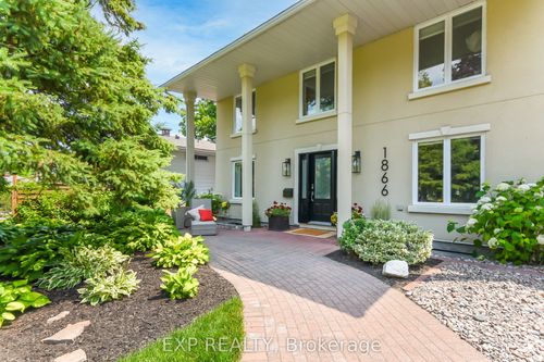 1866 Beattie Ave, Ottawa, ON, K1H5R8 | Card Image
