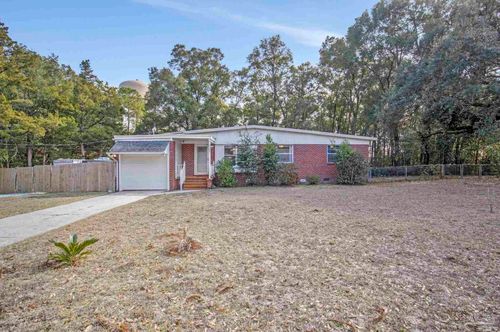 6589 Cedar St, Milton, FL, 32570-2805 | Card Image