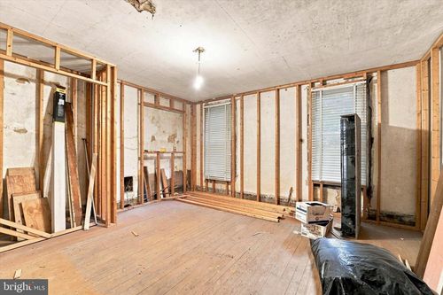 3401 Powers St, PHILADELPHIA, PA, 19129-1616 | Card Image