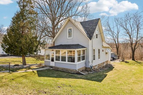 171 W Main Street, Fontana, WI, 53125 | Card Image