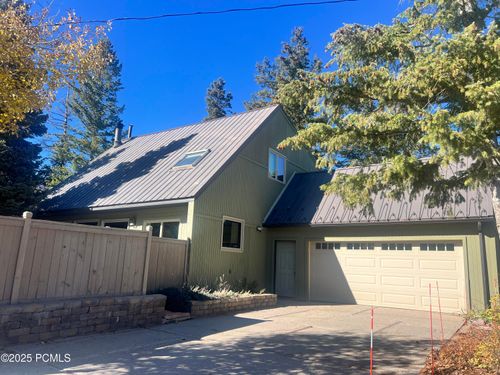 105 Zermat Strasse, Park City, UT, 84098-5108 | Card Image