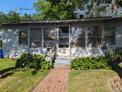 707 North Avenue, House other with 2 bedrooms, 1 bathrooms and null parking in Hopewell VA | Image 2