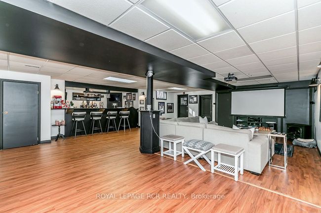4372 10 Side Road, House other with 4 bedrooms, 4 bathrooms and 10 parking in Bradford West Gwillimbury ON | Image 26