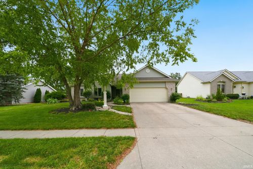 16134 Thunderbird Rd, Huntertown, IN, 46748-9375 | Card Image