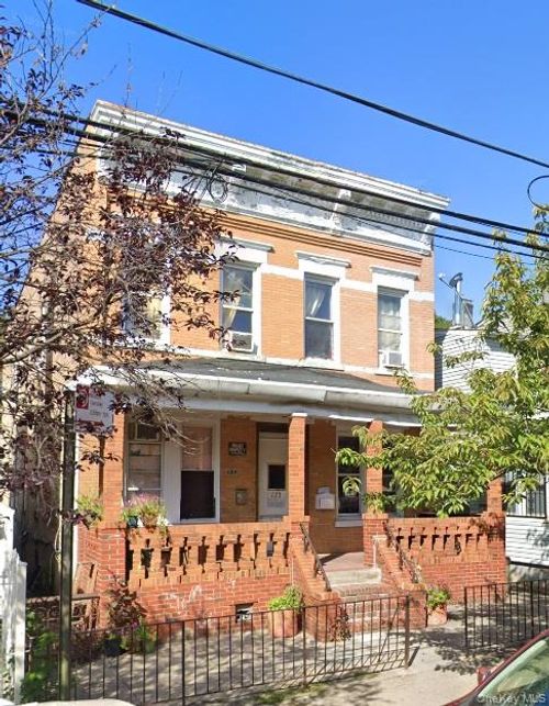 120 Highland Pl, Brooklyn, NY, 11208-1220 | Card Image