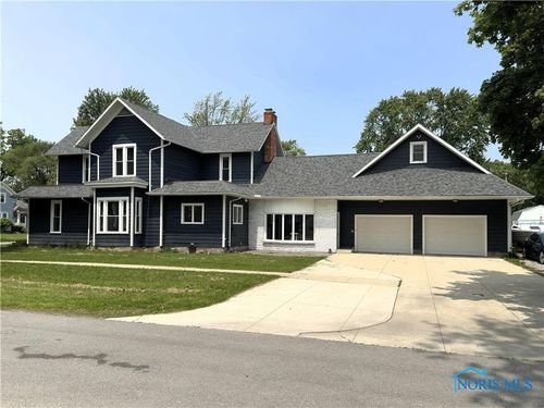 303 N Squire St, Holgate, OH, 43527-9570 | Card Image