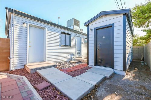 b-307 Regina Way, Henderson, NV, 89015-7446 | Card Image