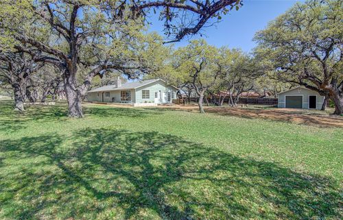 207 Haley Rd, Johnson City, TX, 78636-4217 | Card Image