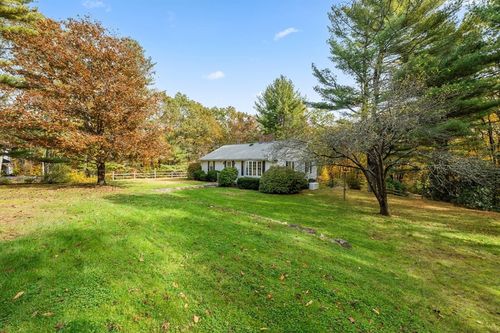 55 Warren St, Boylston, MA, 01505-1539 | Card Image