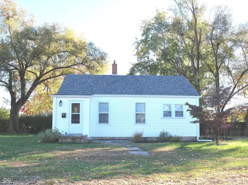 2651 Clifty St, Columbus, IN, 47201-7207 | Card Image