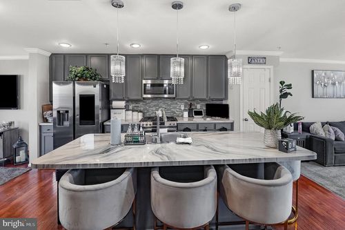 9302 Silver Charm Dr, RANDALLSTOWN, MD, 21133-4610 | Card Image