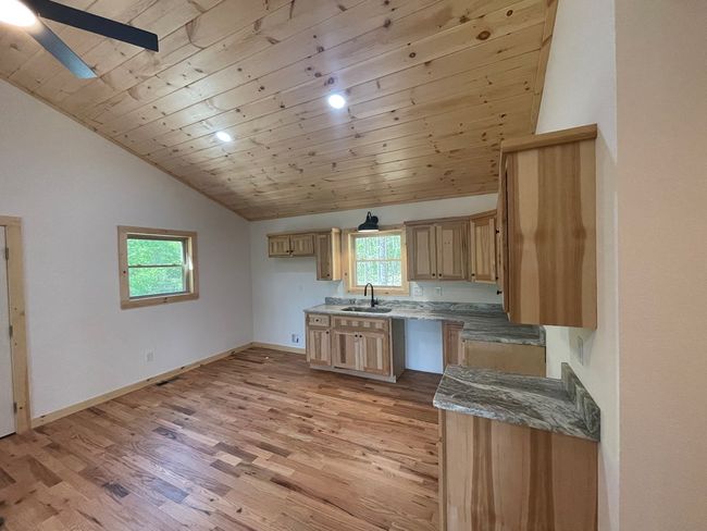 60 Lazy Creek Ln, Home with 2 bedrooms, 2 bathrooms and null parking in Murphy NC | Image 32