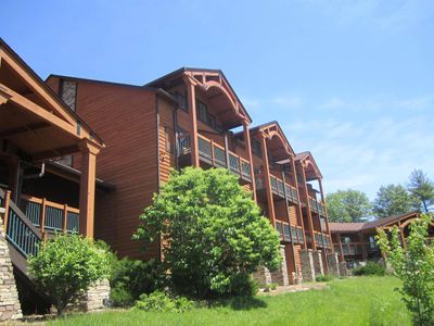 7305 - 2504 River Road, Condo with 2 bedrooms, 1 bathrooms and null parking in Wisconsin Dells WI | Image 1