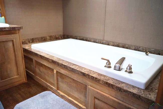 275 Wisteria Ln, House other with 3 bedrooms, 2 bathrooms and null parking in Nacogdoches TX | Image 14