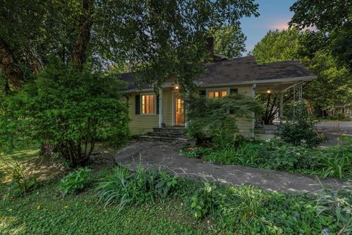 111 Oriel Ave, Nashville, TN, 37210-5007 | Card Image