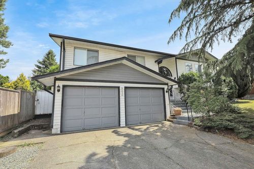 9230 212b St, Langley, BC, V1M1K9 | Card Image