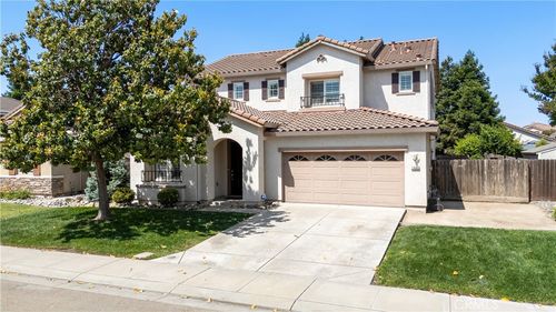 1689 Hometown Ln, Manteca, CA, 95337-8647 | Card Image