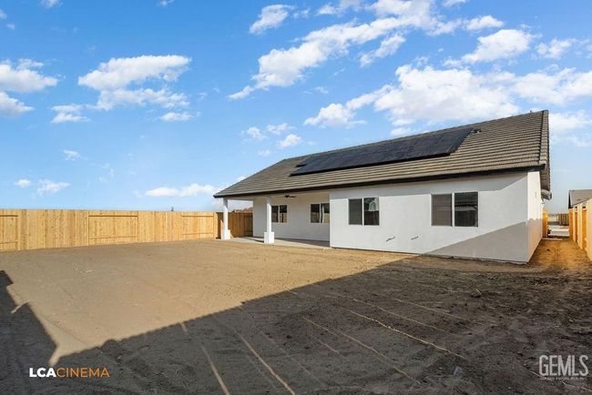 711 Sammy Way, Home with 4 bedrooms, 1 bathrooms and null parking in Shafter CA | Image 31