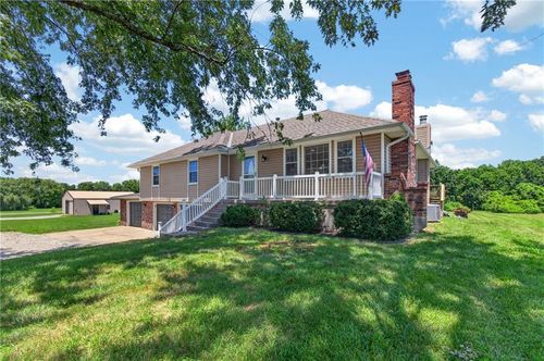 10508 E 241st Ter Terrace, Peculiar, MO, 64078 | Card Image