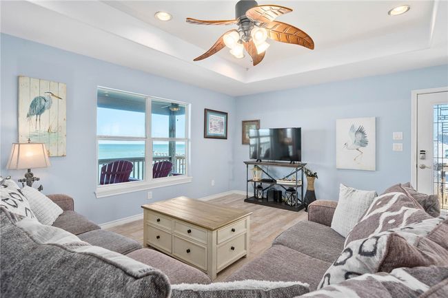 646 Copano Ridge Rd, House other with 5 bedrooms, 3 bathrooms and 5 parking in Rockport TX | Image 12