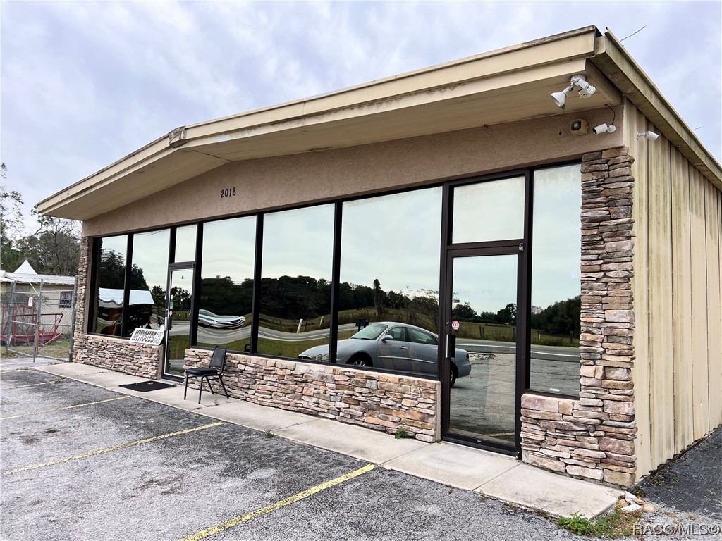 2018 N Florida Ave, Hernando, FL 34442