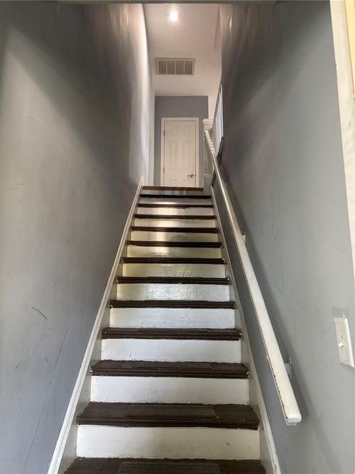 apt-2w-6 Florence St, North Baldwin, NY, 11510-2731 | Card Image