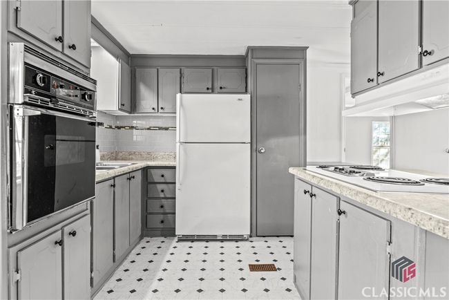 905 Adams Duncan Rd, House other with 4 bedrooms, 2 bathrooms and null parking in hull GA | Image 8