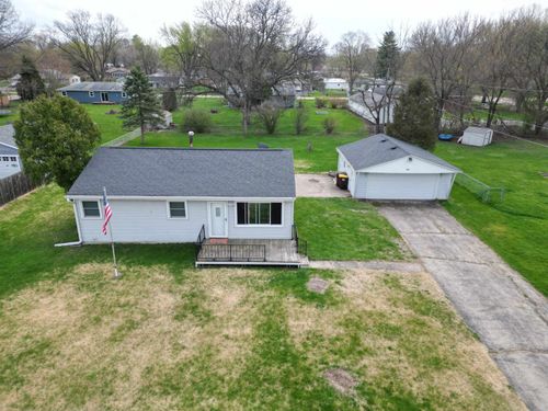 1407 Hackberry Lane, Machesney Park, IL, 61115 | Card Image