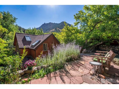 70 Artesian Dr, Eldorado Springs, CO, 80025-5001 | Card Image