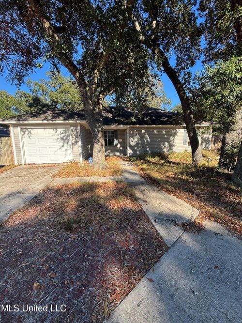 908 Orange St, Ocean Springs, MS, 39564-0718 | Card Image