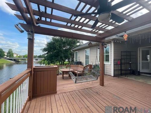 2121 Rockybrook Dr, Baton Rouge, LA, 70816-3296 | Card Image