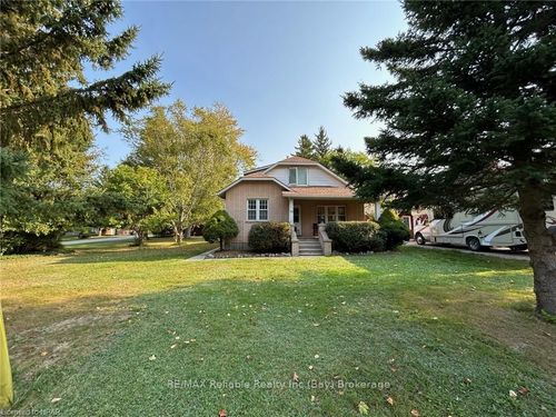 26 Main St S, Bayfield, ON, N0M1G0 | Card Image