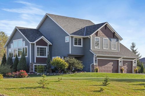 3299 Circle Bluff Trl, Faribault, MN, 55021-7259 | Card Image
