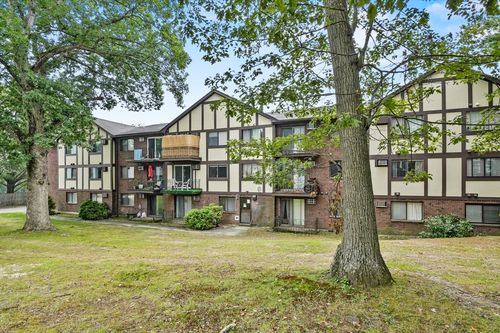 apt-16-101 Whipple St, Worcester, MA, 01610-3056 | Card Image