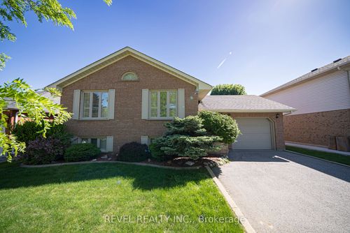23 Trillium Way, Brantford, ON, N3R7T7 | Card Image