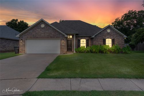 304 Avondale Ln, Bossier City, LA, 71112-4247 | Card Image