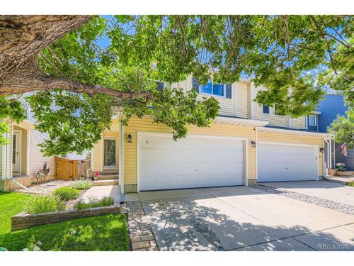 812 Dove Ave, Brighton, CO, 80601-7453 | Card Image