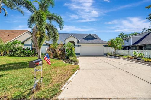 5742 Forester Oak Ct, SARASOTA, FL, 34243-4821 | Card Image