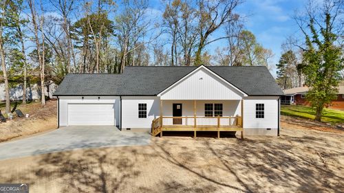 105 Keisha Ln, Calhoun, GA, 30701-1652 | Card Image