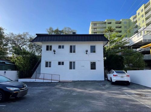 apt-2-1152 Nw 3rd St, Miami, FL, 33128-1076 | Card Image