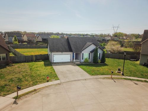 2330 Spike Ct, Clarksville, TN, 37040-1404 | Card Image