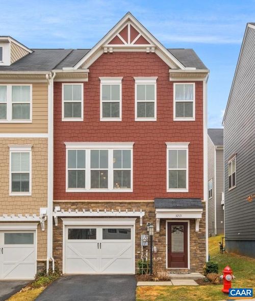 3213 Bergen St, CHARLOTTESVILLE, VA, 22902-6249 | Card Image