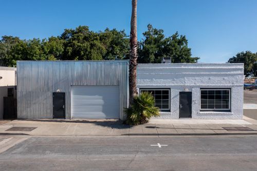 61 Main St, Isleton, CA, 95641-7037 | Card Image